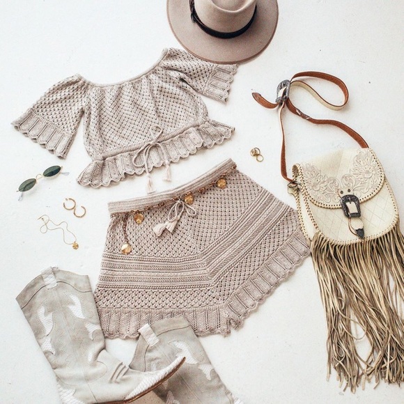 Spell Atlantic crochet boho shorts S - Picture 3 of 14